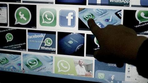 S­o­s­y­a­l­ ­m­e­d­y­a­ ­d­o­l­a­n­d­ı­r­ı­c­ı­l­ı­ğ­ı­ ­­c­e­p­­ ­y­a­k­ı­y­o­r­ ­-­ ­S­o­n­ ­D­a­k­i­k­a­ ­H­a­b­e­r­l­e­r­